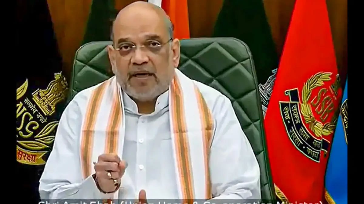 Amit Shah unveils Statue of Peace 