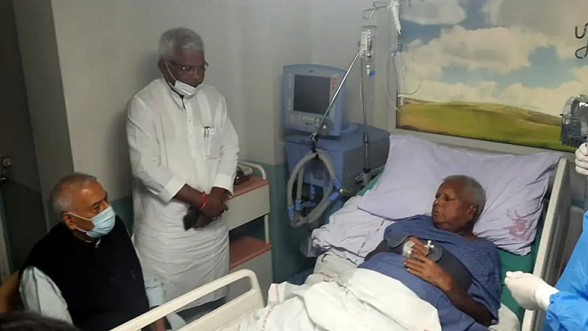Yashwant Sinha visits Lalu Prasad Yadav
