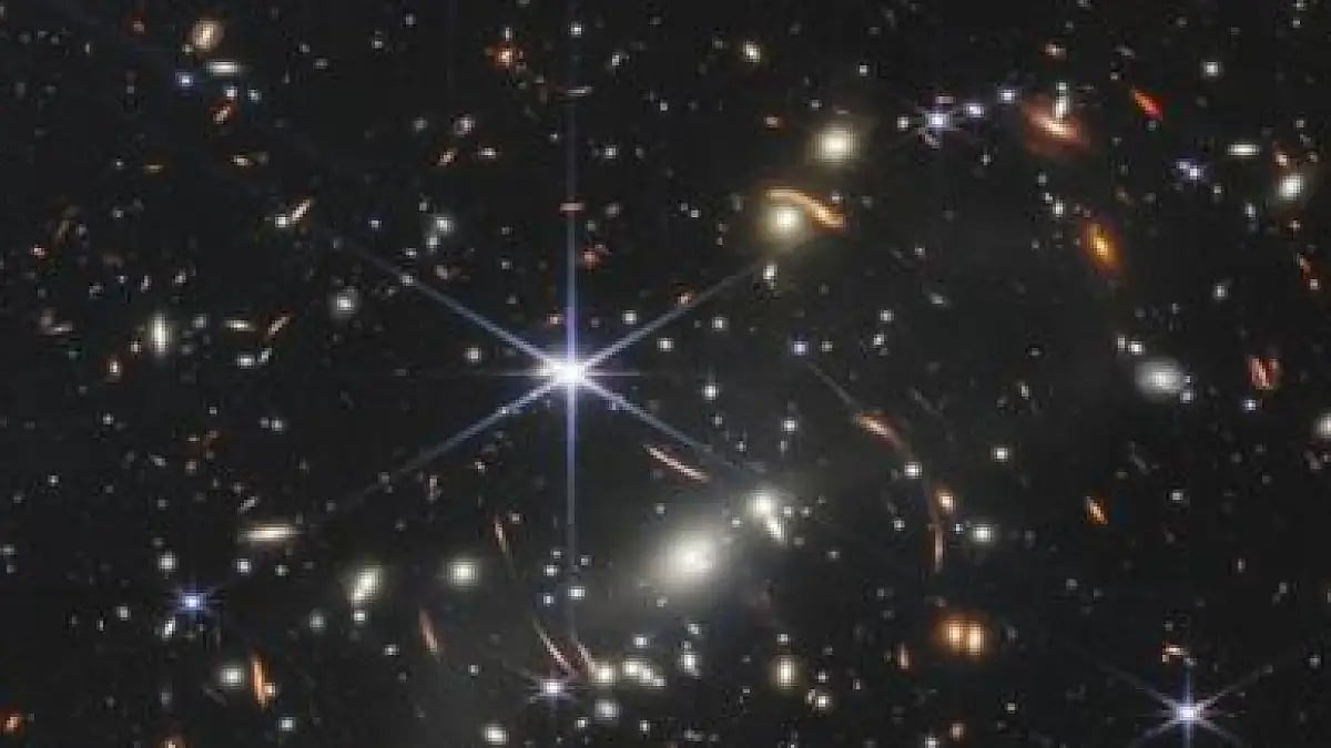 Galaxy cluster SMACS 0723, captured by the James Webb Space Telescope. 