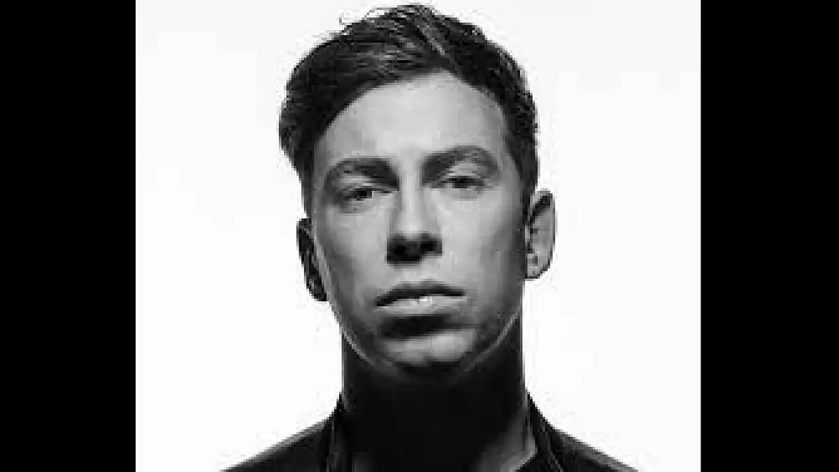 DJ Hardwell