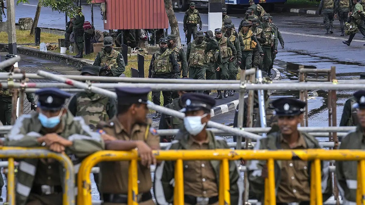 Northern Army Commander Reviews Security Situation In Kashmir
