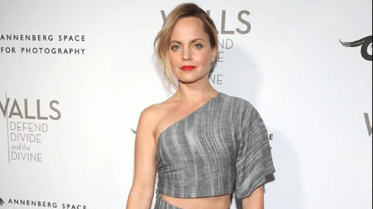 Mena Suvari 