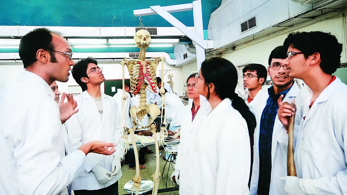 Outlook-ICARE India’s Top Universities Rankings 2022: Top 15 Government Medical Universities In India