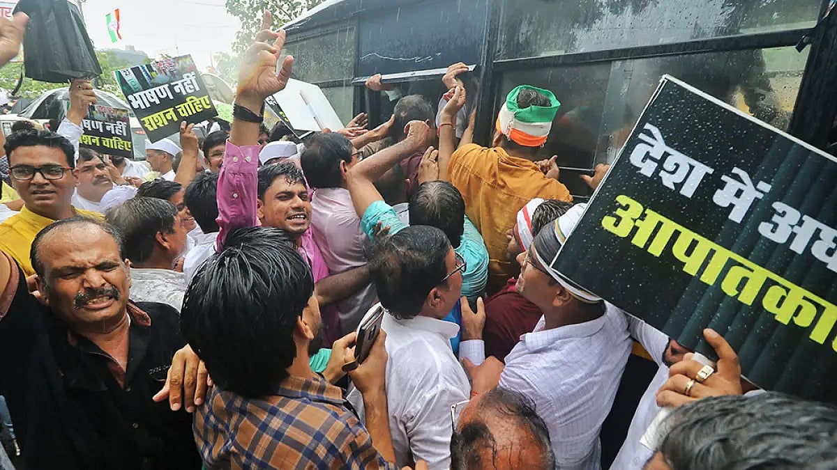 Assam: Congress Protests Price Rise, Unemployment