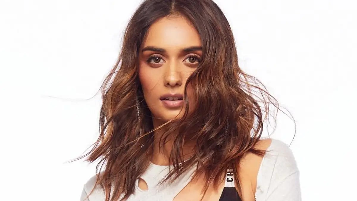 Manushi Chhillar
