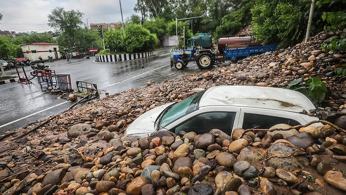 Landslide in Jammu 