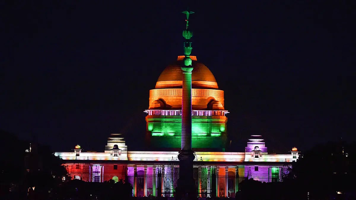 Illuminated Rashtrapati Bhavan in Delhi