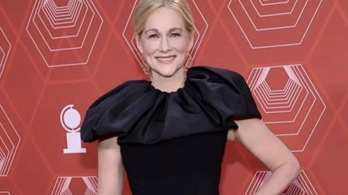 Laura Linney