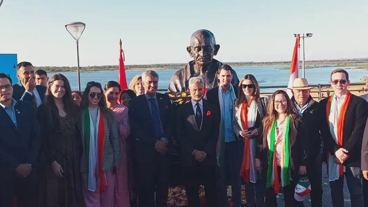EAM Jaishankar unveiled a bust of Mahatma Gandhi in Paraguay 