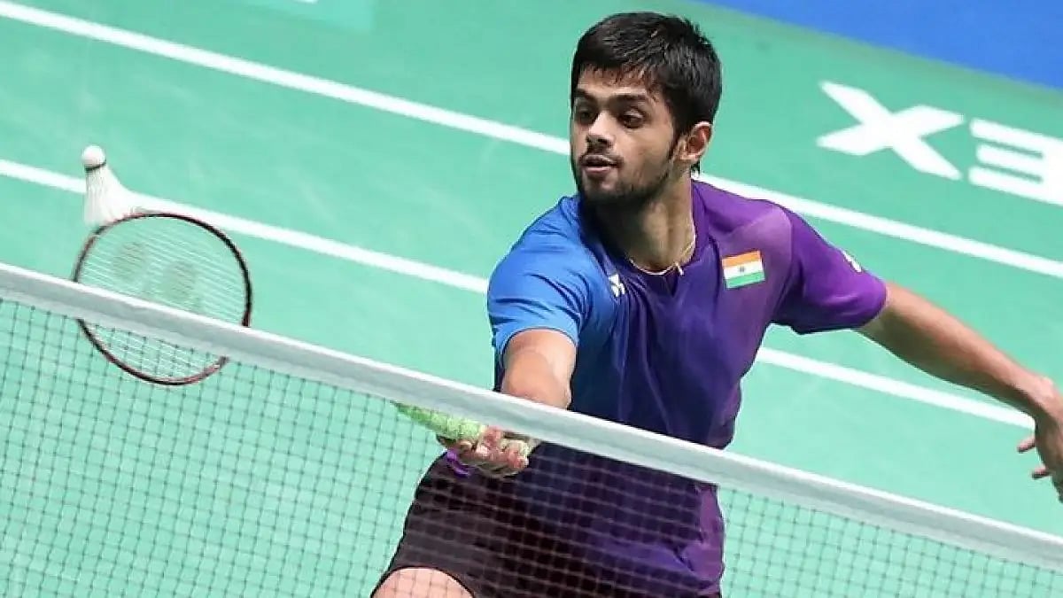 B Sai Praneeth lost 15-21, 21-15, 15-21 to world No. 4 Chou Tien Chen of Chinese Taipei. 