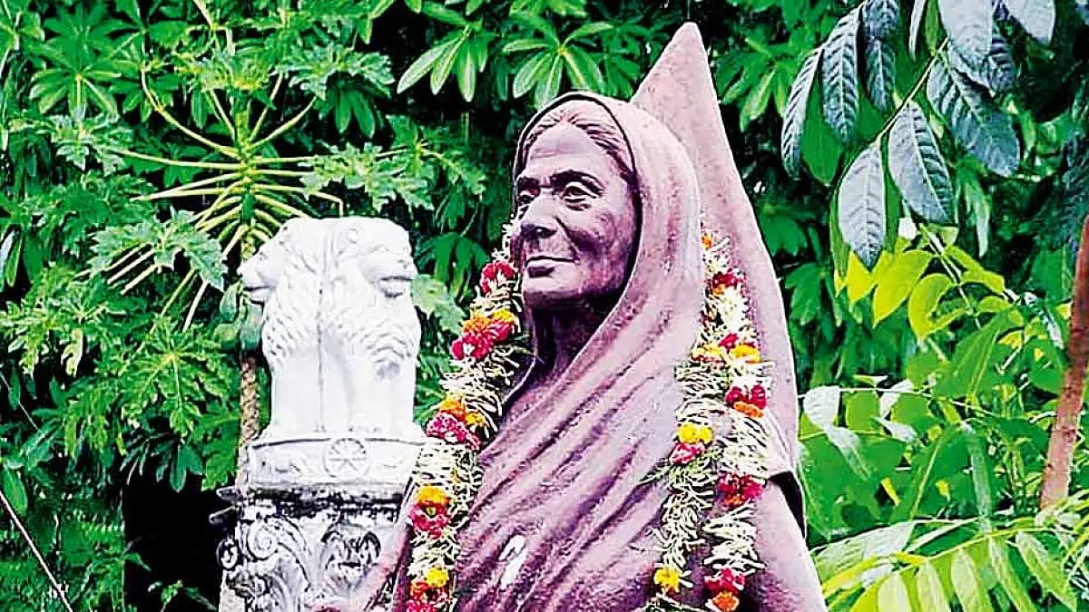Matangini Hazra, who died to British bullets while hoisting Tricolour 