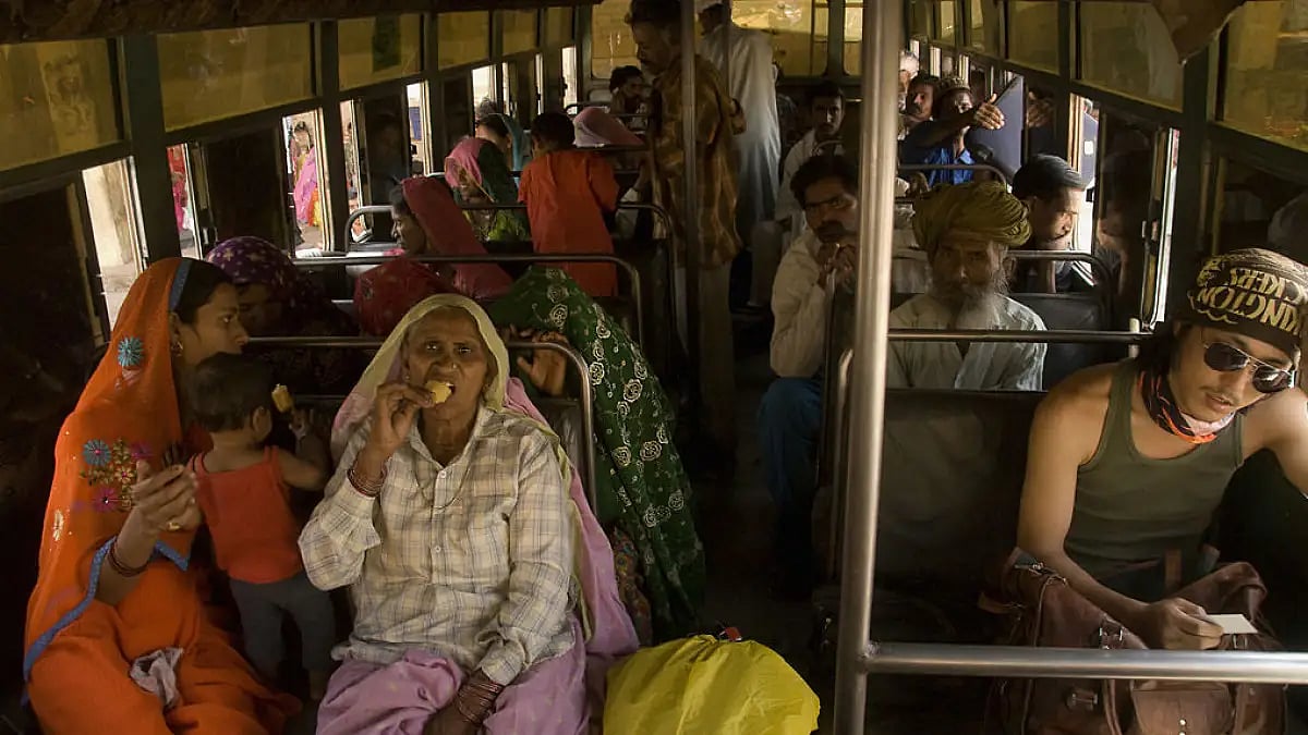 Drama in the bus