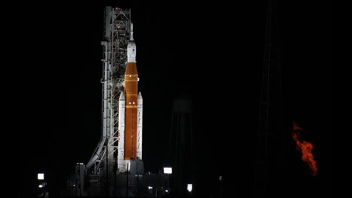 NASAs new moon rocket