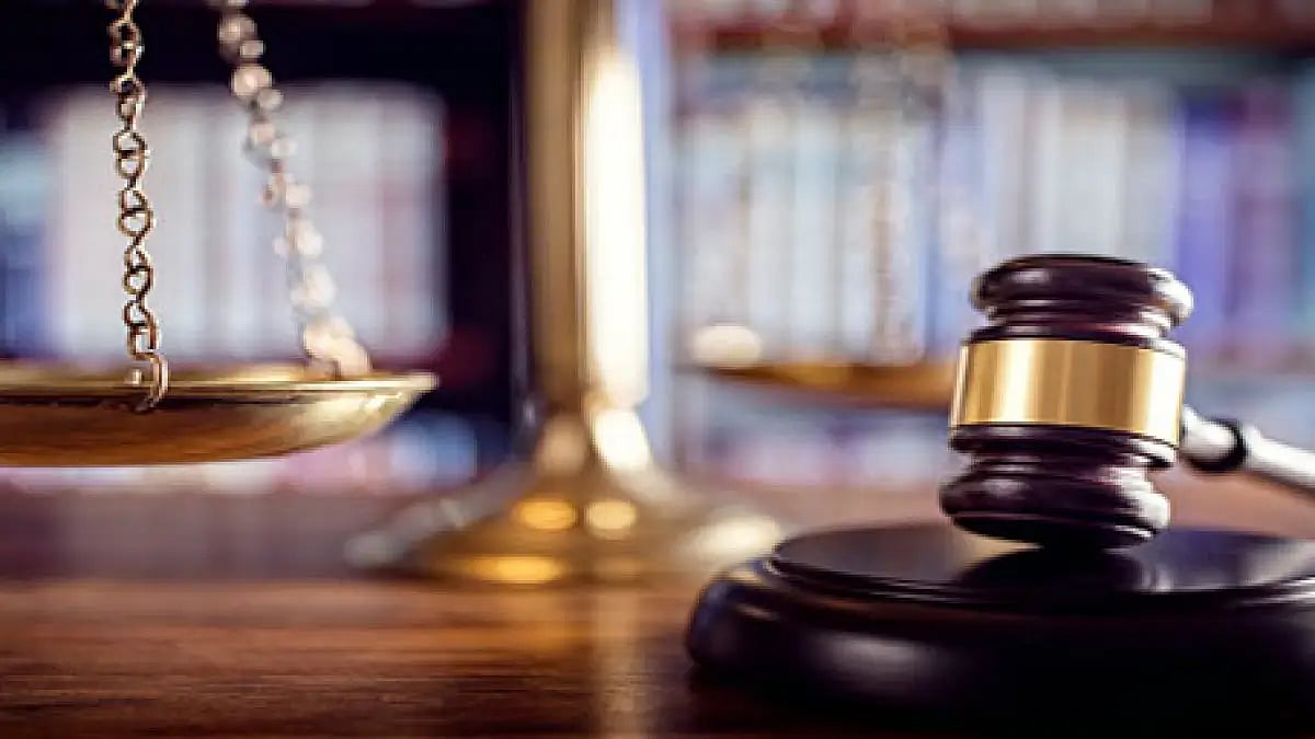 Court Summons Lucknow Police Commissioner, 8 Other Cops For Disclosing Juvenile Accused's Identity