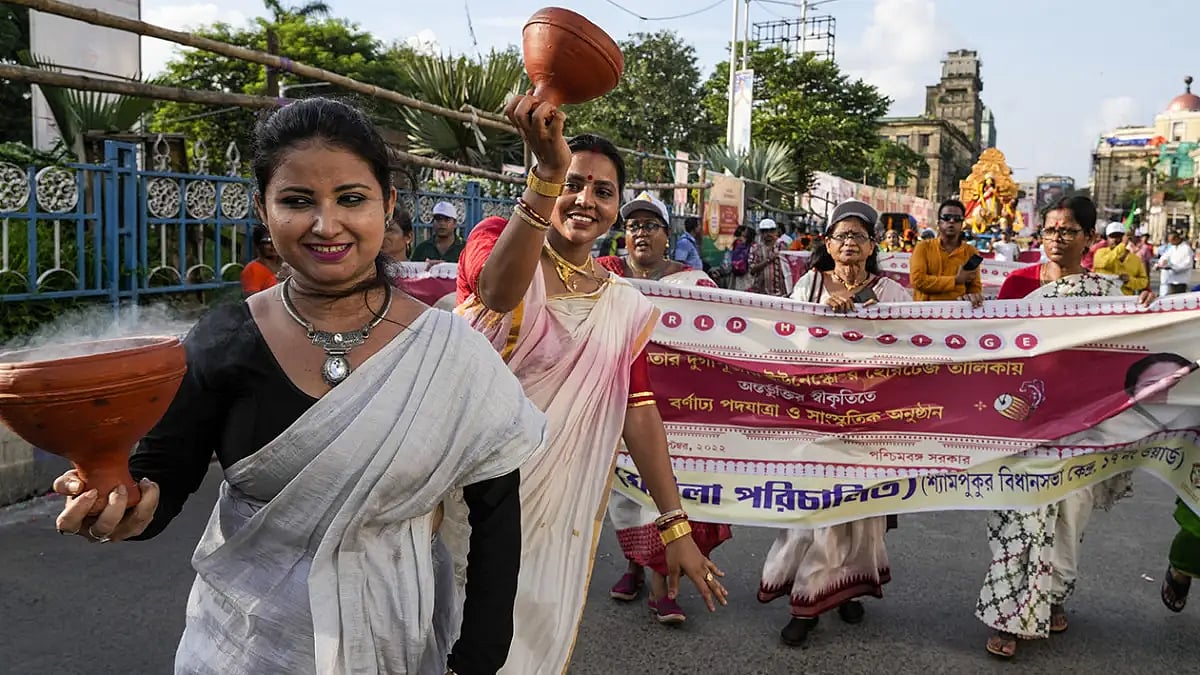 Rally to celebrate UNESCO tag for Kolkatas Durga Puja