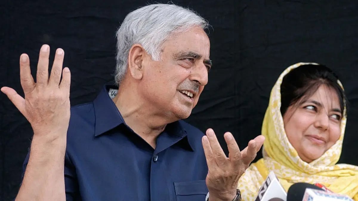 Former CM of J&K Mufti Mohammad Sayeed along with his daughter and PDP President Mehbooba Mufti.