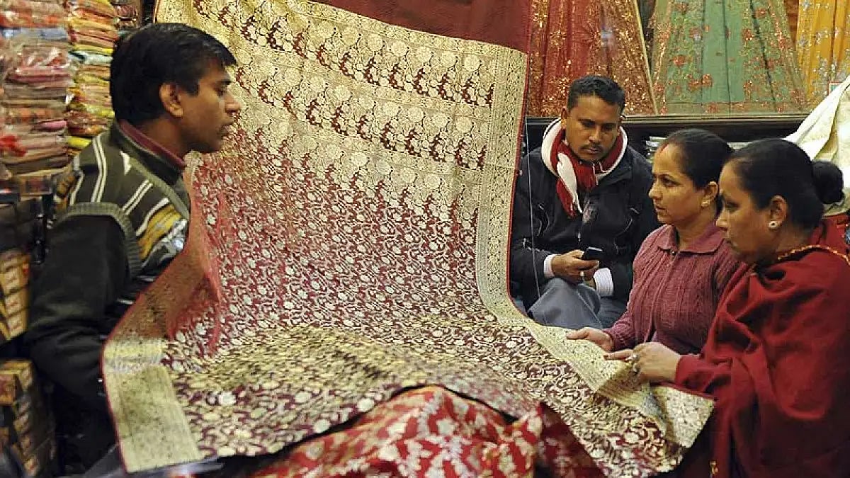 Zari zardozi is a style of embroidery that came to India from central Asia in the 12th century.