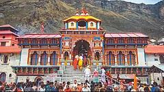 Badrinath Temple in Uttarakhand - null