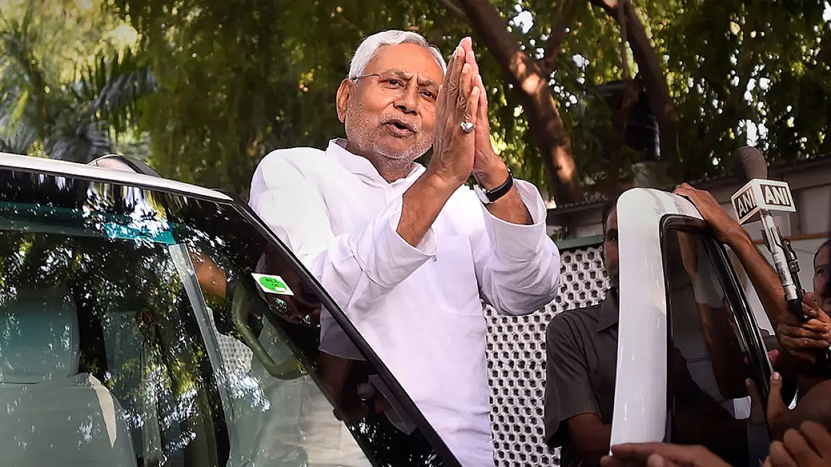 Nitish Kumar meets Sharad Pawar  - null