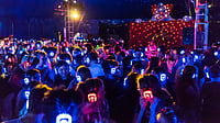 Bored of Loud Partying: Try These Places for Silent Headphone Party Silent disco party