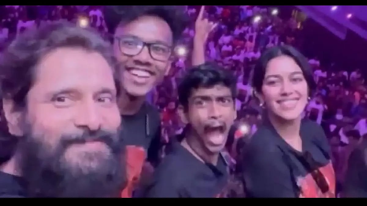 Vikram And Fans 