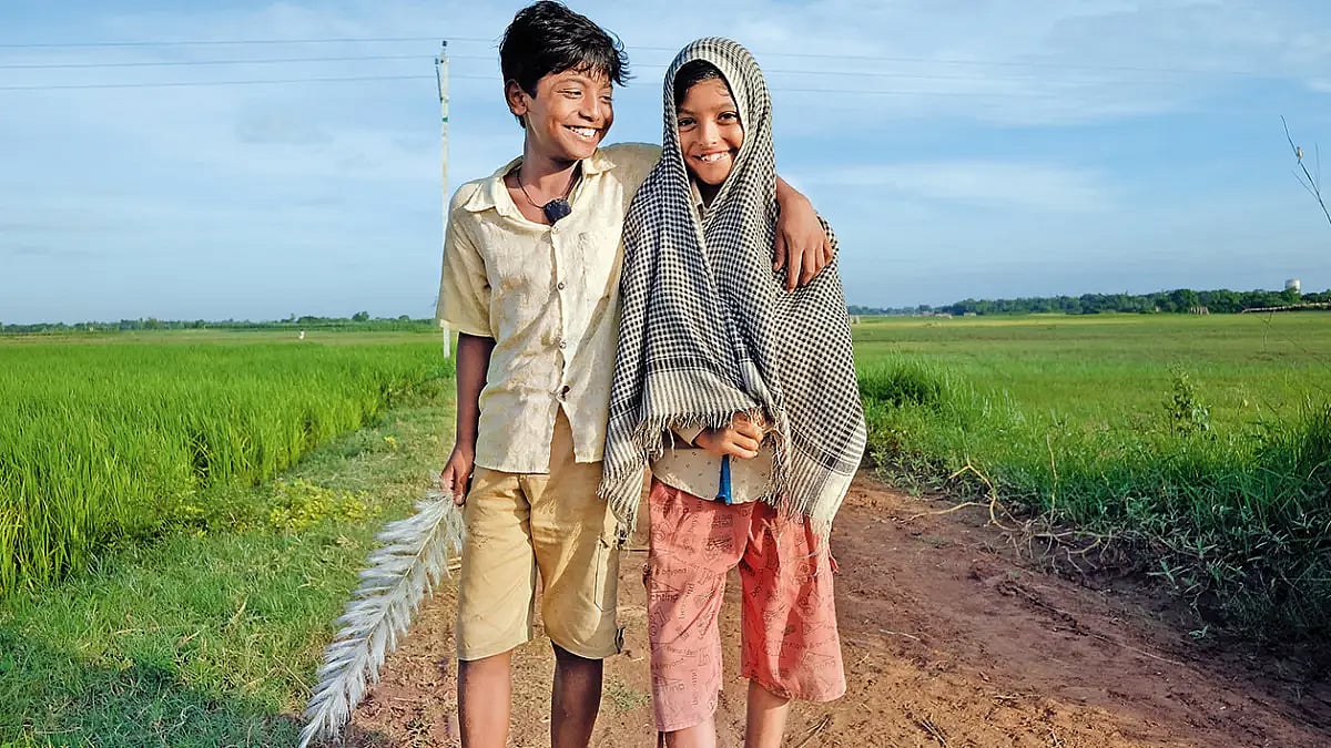 Film Review Of Dostojee (2021): Friendship In The Time Of Mistrust