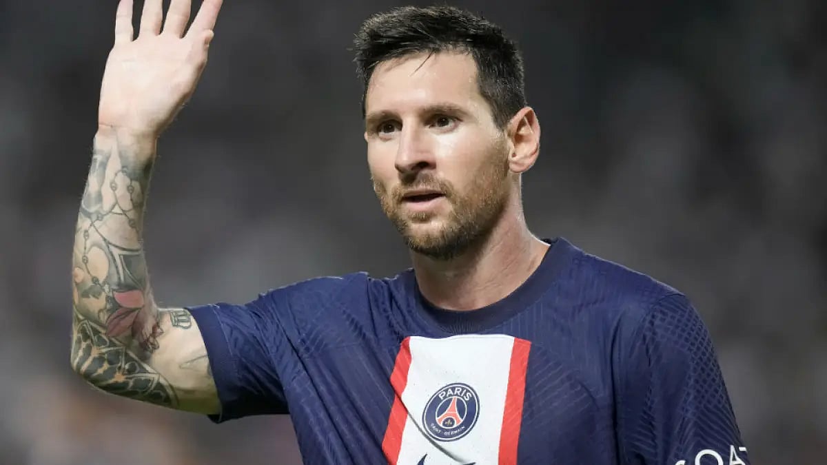Lionel Messi is currently playing for Paris Saint-Germain in French Ligue 1. 