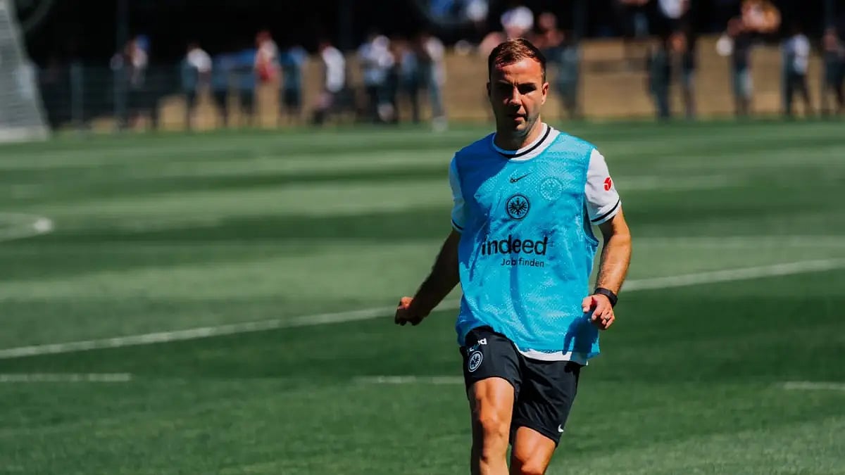 Mario Gotze currently plays for Bundesliga club Eintracht Frankfurt.