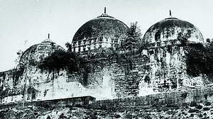Photo Feature: Babri Masjid-Ram Janmabhoomi, Gyanvapi-Shringar Gauri Temple Conflicts