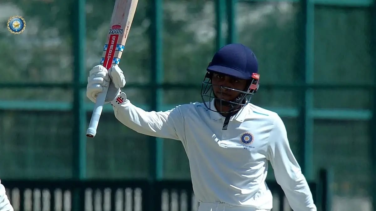 Het Patel celebrates after his fifty against South Zone in Duleep Trophy 2022 final.  