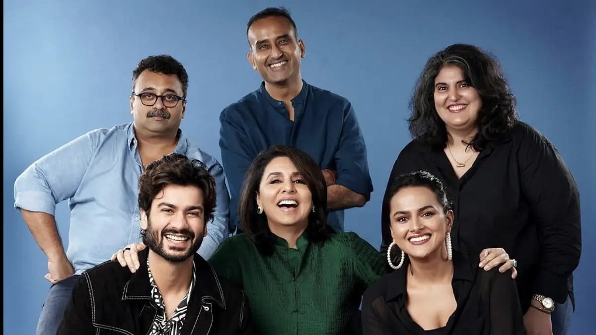 Neetu Kapoor and Sunny Kaushal With Others For 'Letters To Mr Khanna'