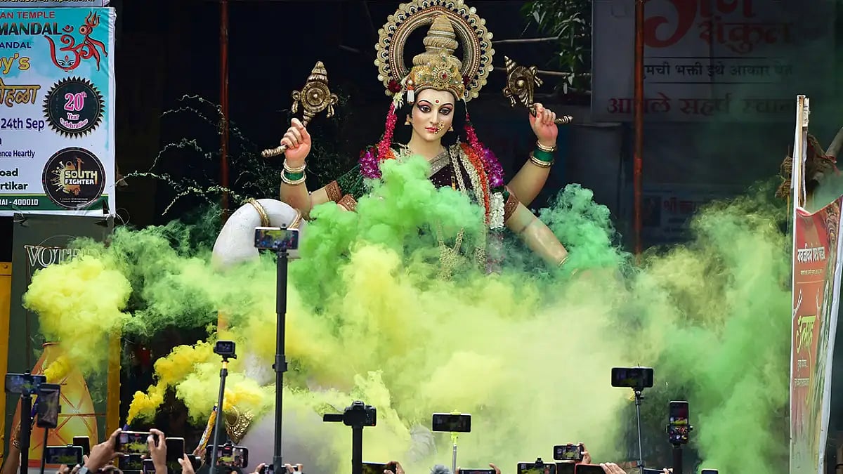 Navratri festival in Mumbai 