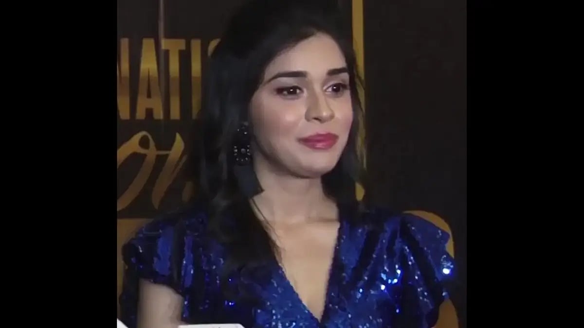 Eisha Singh