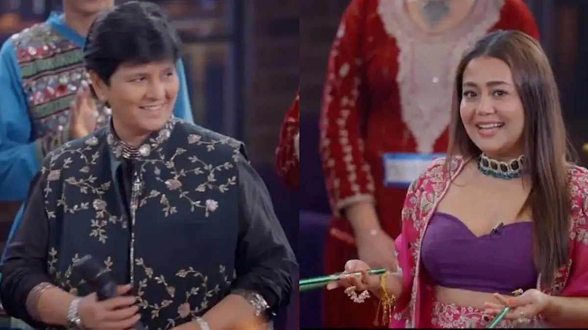 Singers Falguni Pathak and Neha Kakkar