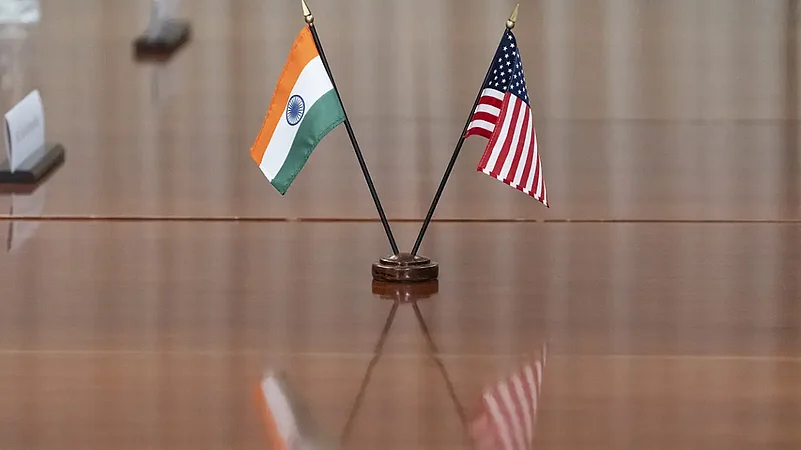 India balances its relations with us russia