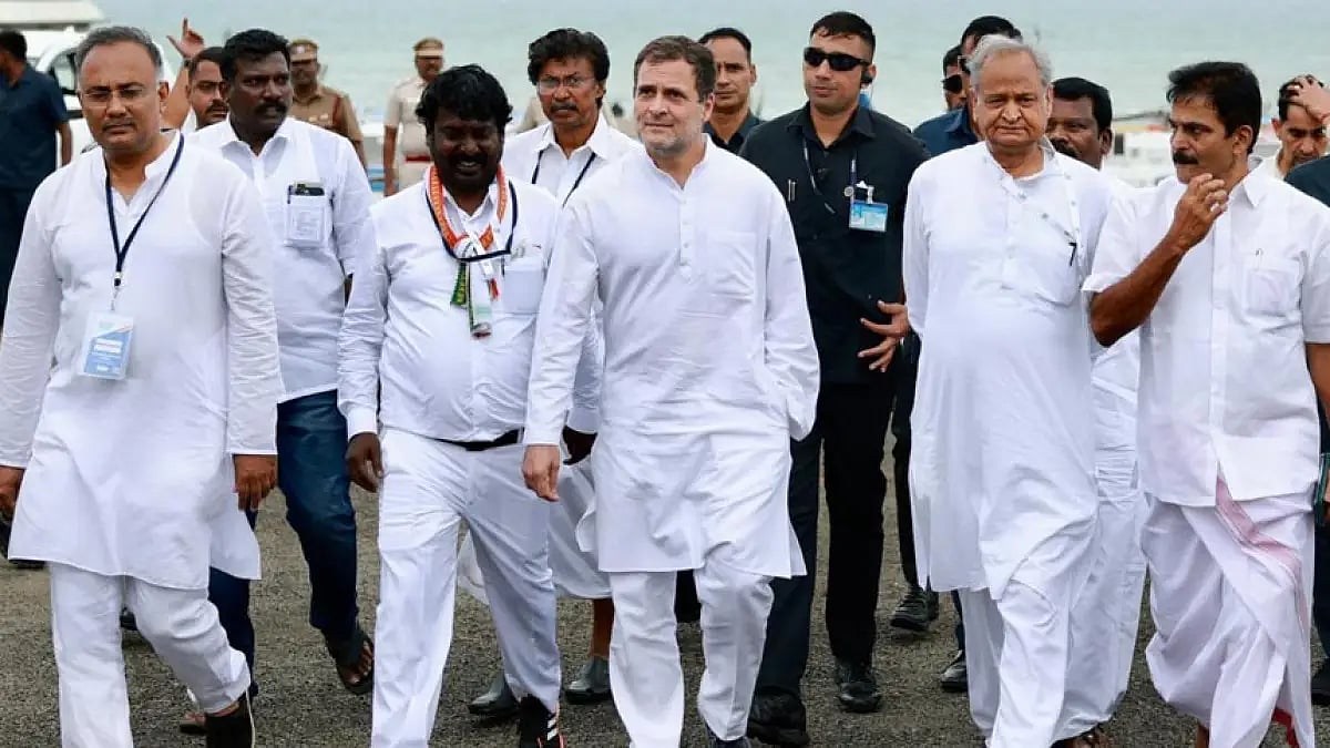 Congress leader Rahul Gandhi with Ashok 