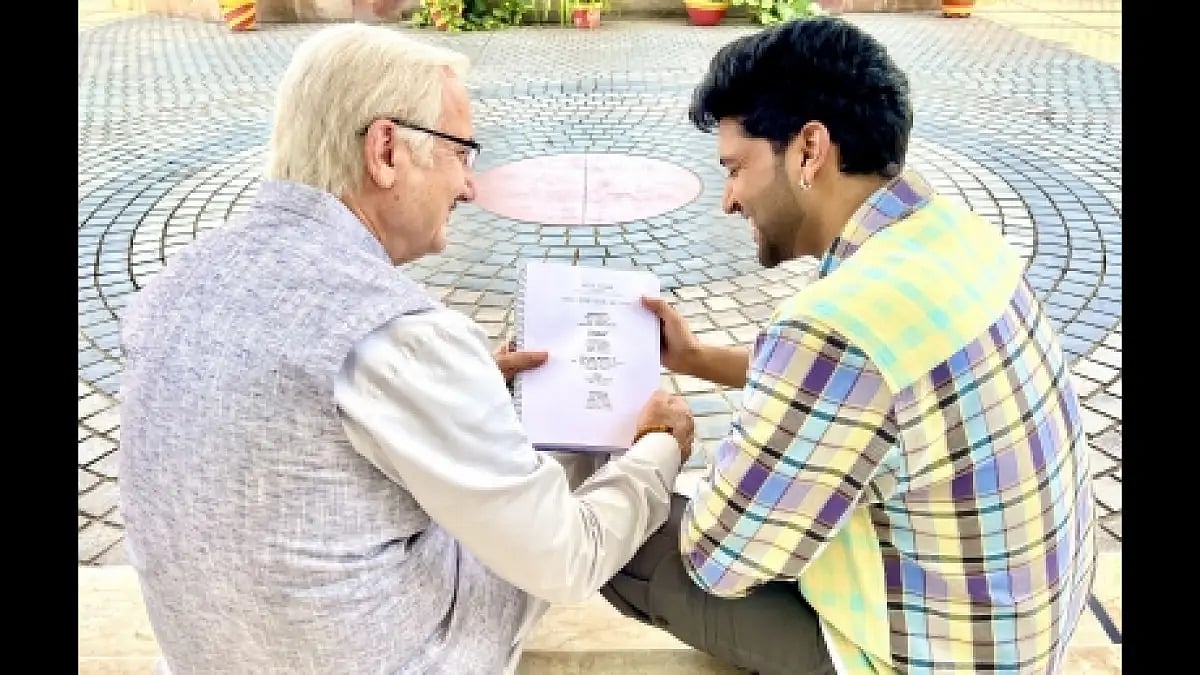 Anupam Kher, Guru Randhawa