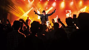 Tirthankar Poddar Aka 2Blue: An MBA In Love With Physics And The Business Of Music