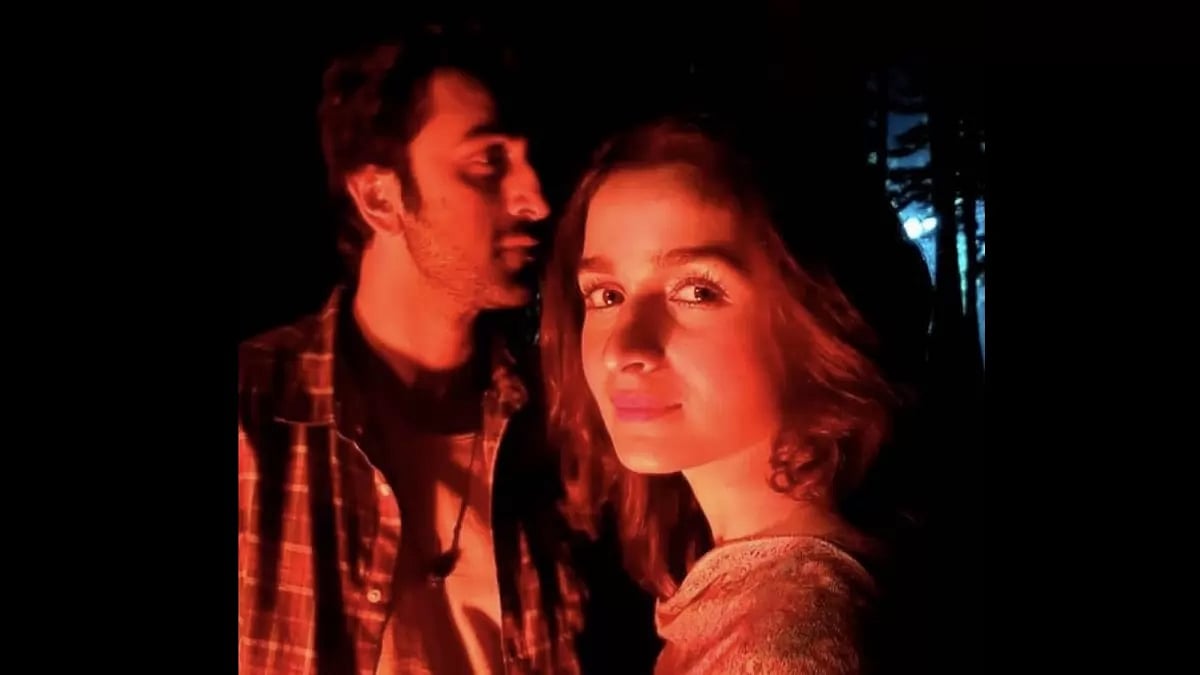 Ranbir Kapoor, Alia Bhatt During 'Deva Deva' Shoot