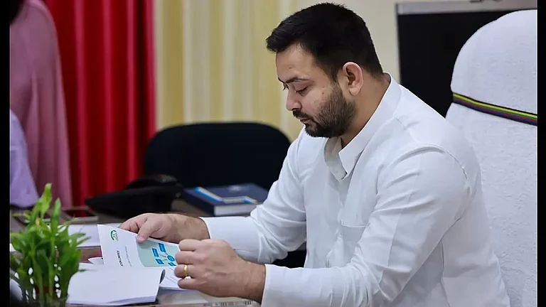 Tejashwi Yadav - null