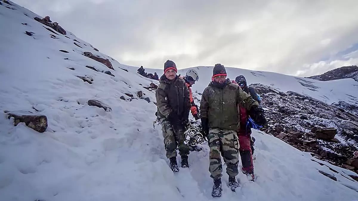 Avalanche in Draupadis Danda-2 peak 