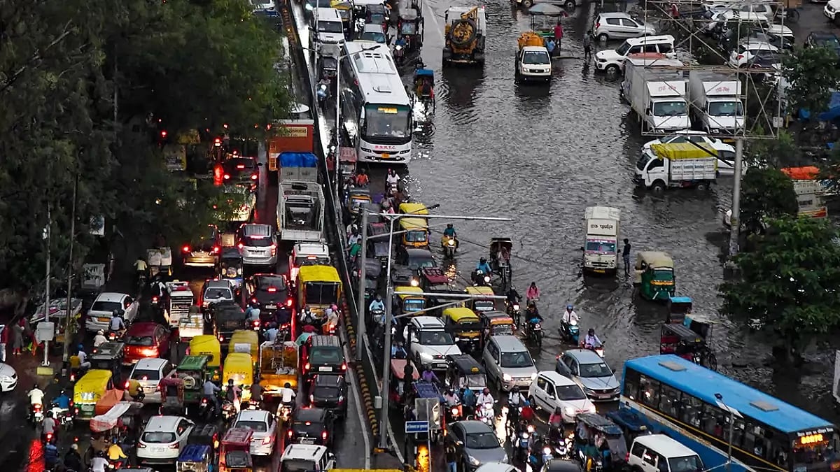 Weather: Rains in Patna 