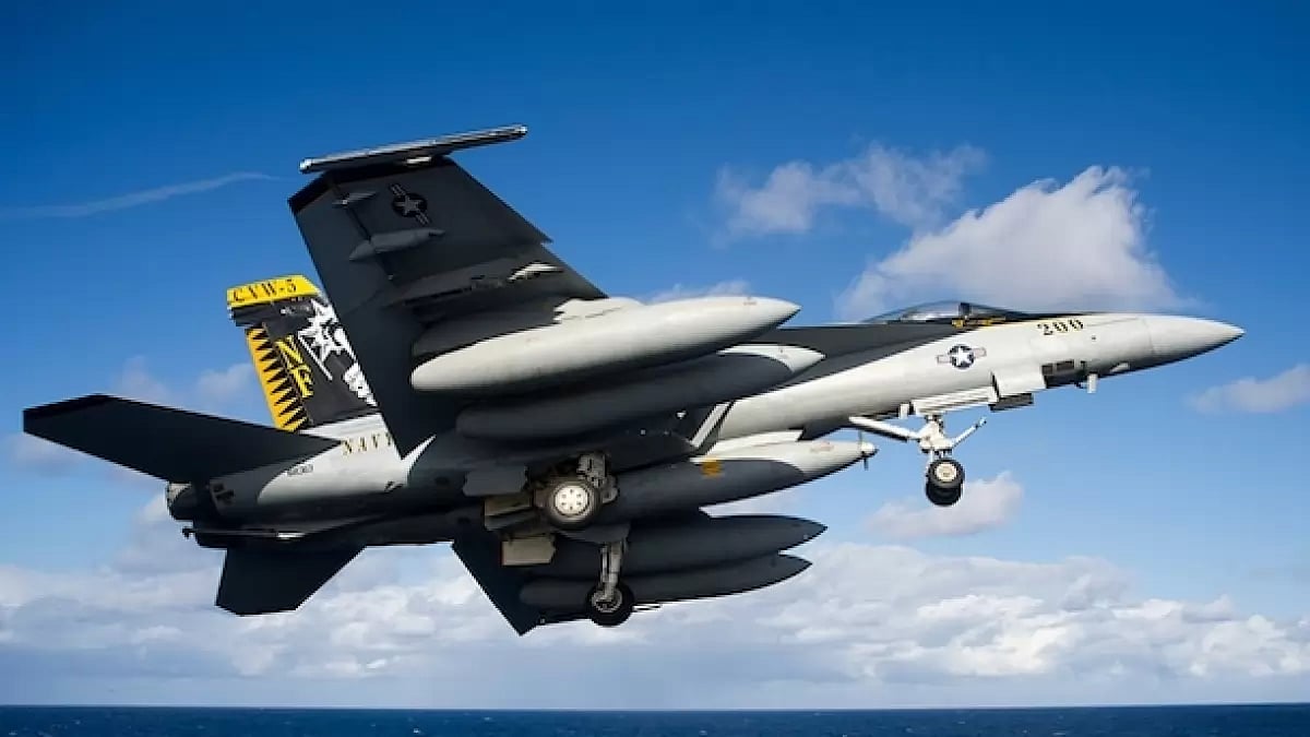 Boeing F-18 super