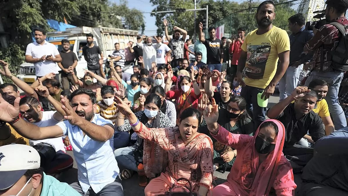 Kashmiri Pandit protest in Shopian