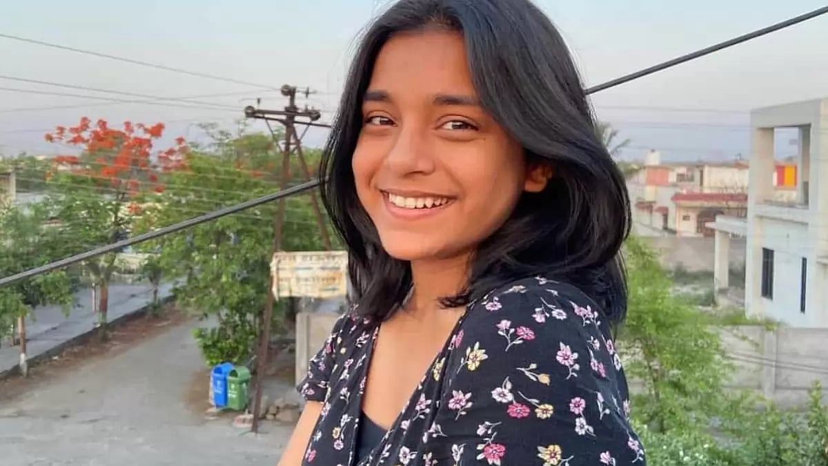 Sumbul Touqeer Khan
