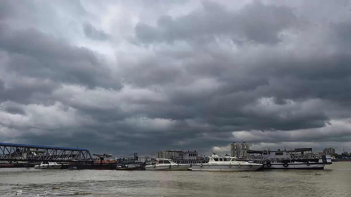 Cyclone Sitrang: Precautions in Kolkata 