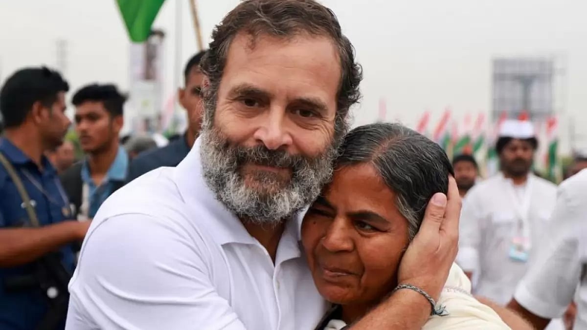 Rohit Vemulas mother with Rahul Gandhi at Bharat Jodo Yatra.