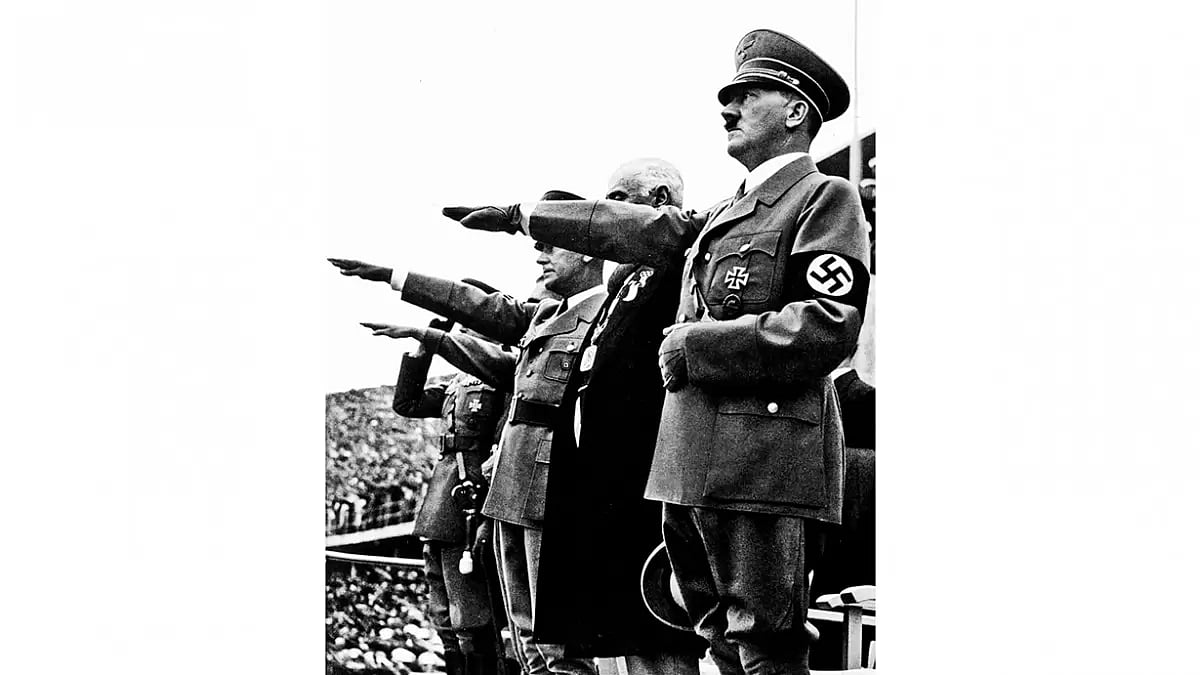 Adolf Hitler 