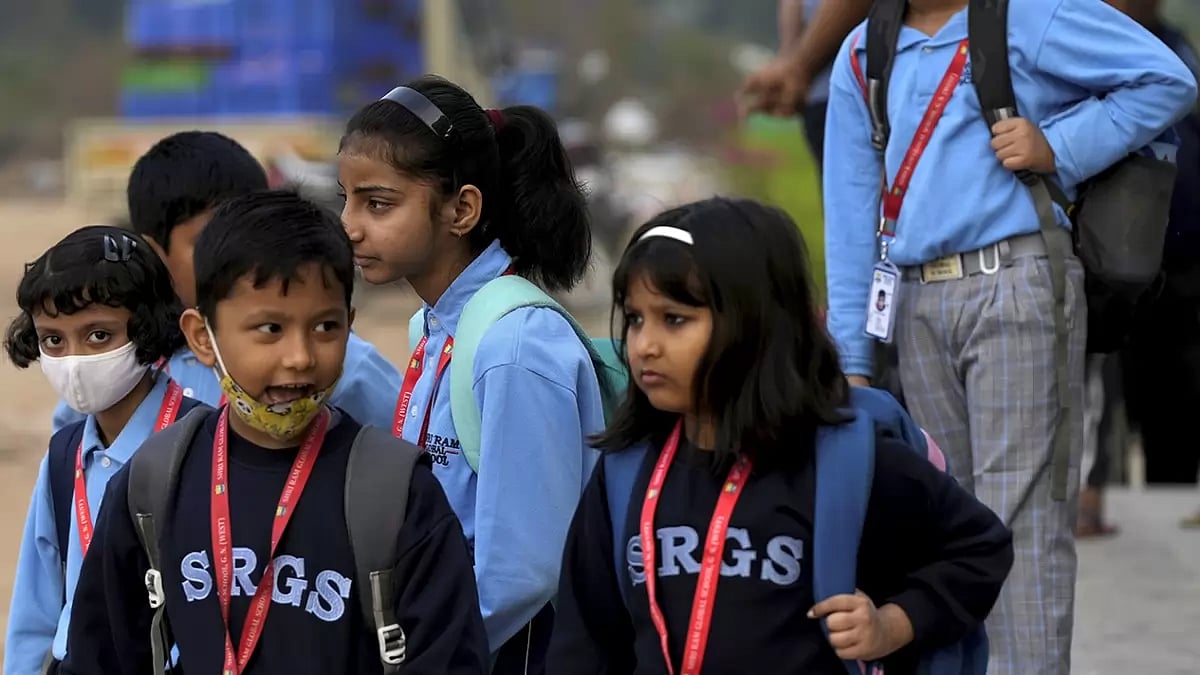 Smog: Primary schools reopen in Delhi NCR 