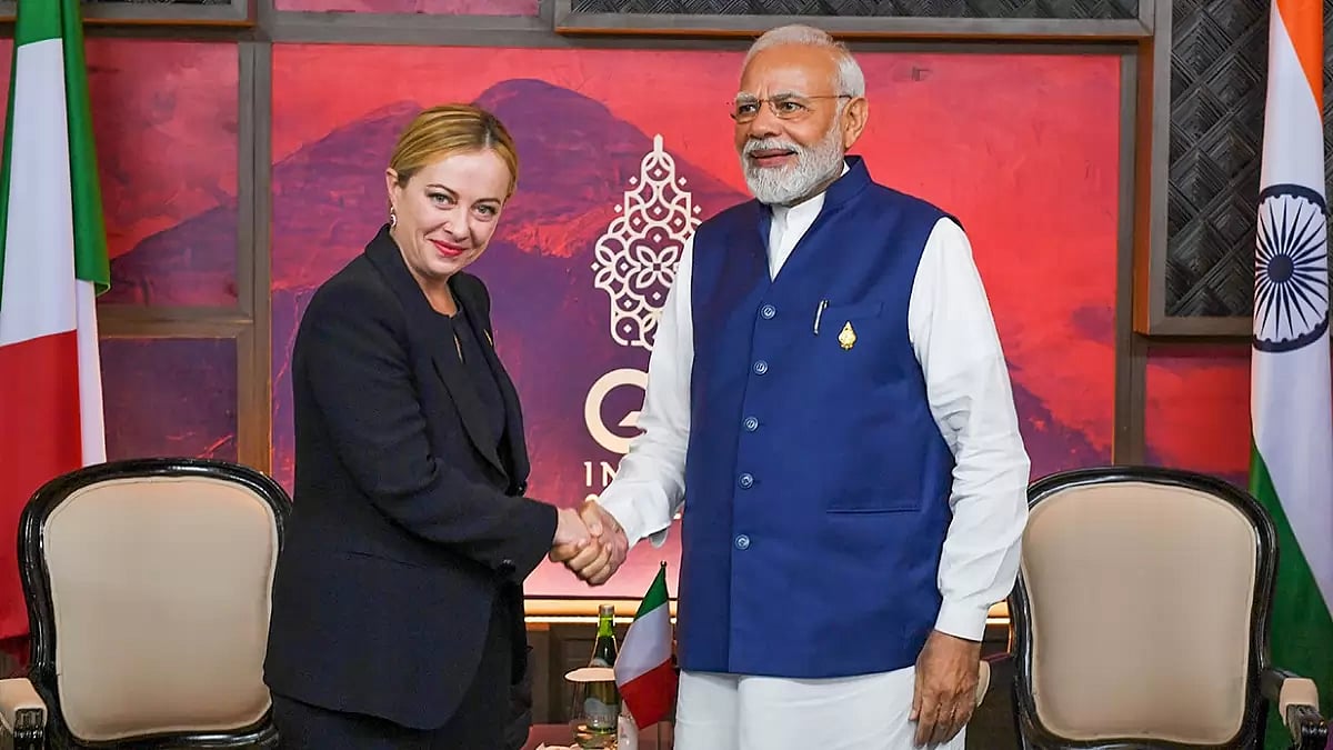 Modi with Giorgia Meloni 
